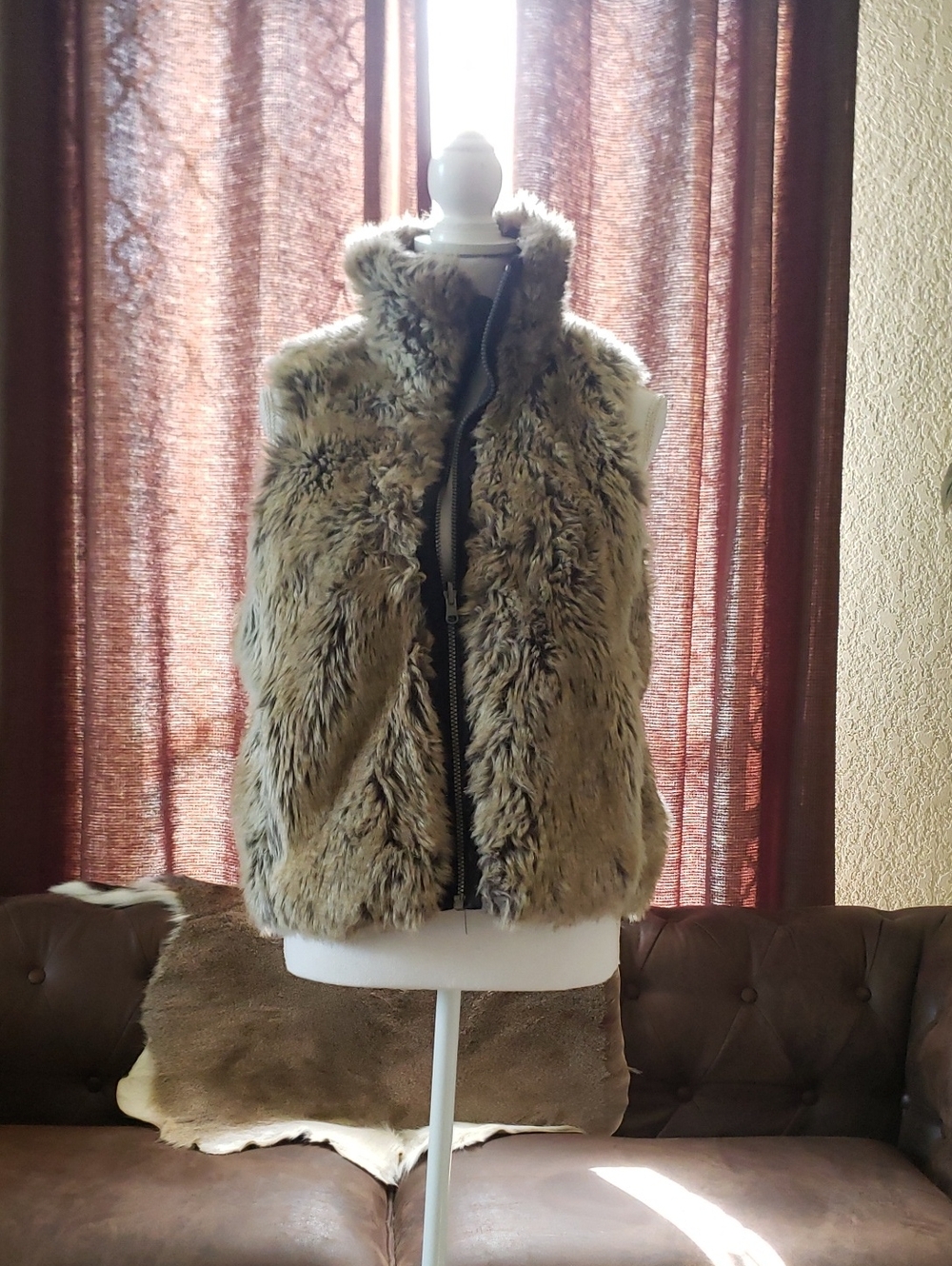 Faux Fur Front-Zip Vest in Taupe